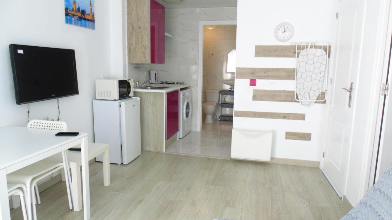 Apartamento En Centro A 150M Del Mar Apolo B Торевьиа Экстерьер фото