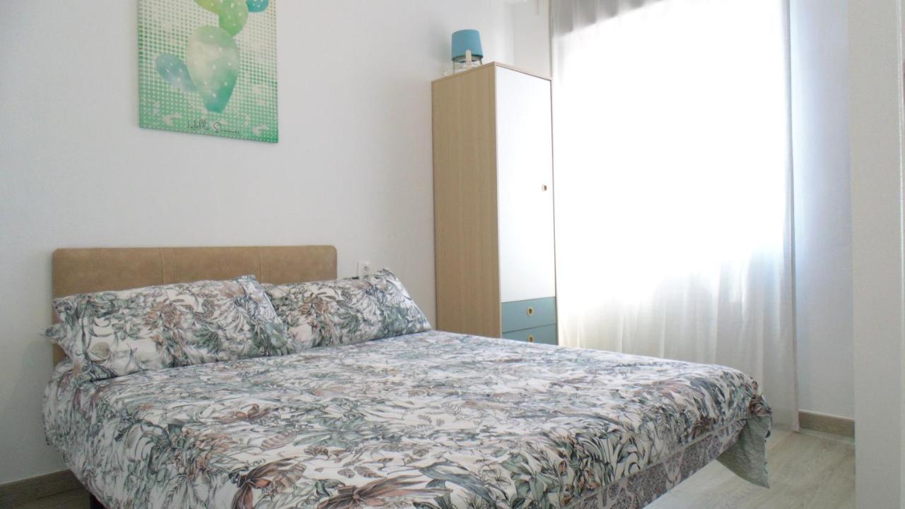 Apartamento En Centro A 150M Del Mar Apolo B Торевьиа Экстерьер фото
