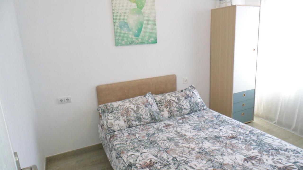 Apartamento En Centro A 150M Del Mar Apolo B Торевьиа Экстерьер фото